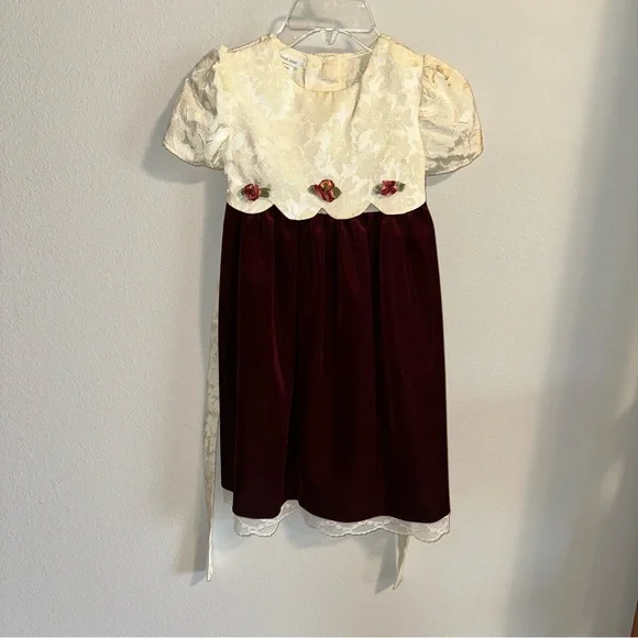 Bonnie Jean Cream Floral Dress size 5 y.o. - Picture 5 of 10